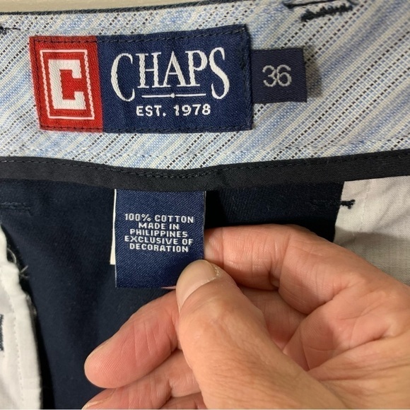 CHAPS Navy Blue Classic Bermuda Shorts Cotton Flat Front 9" Inseam Cotton Sz 36 - Picture 6 of 9